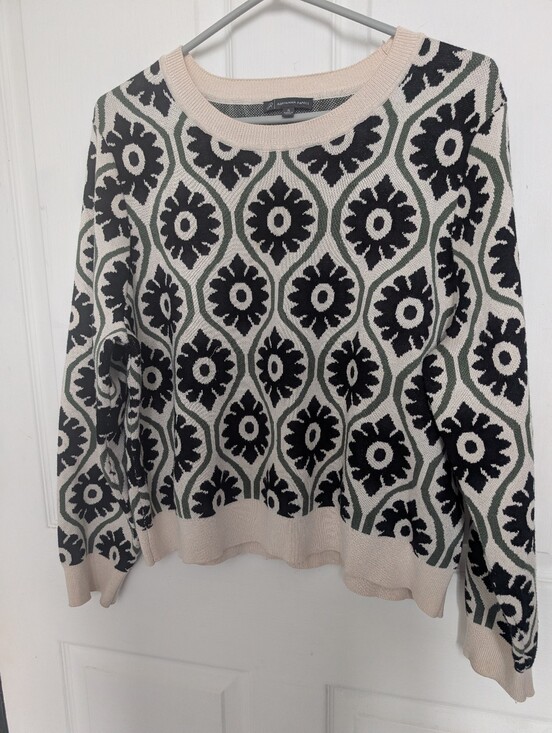 Adrianna Papell Sweaters - Adrianna Papell Cottage core Printed Crewneck Sweater in Cream & Black
